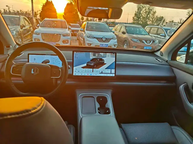 Leapmotor C10 — Фото автомобиля 4