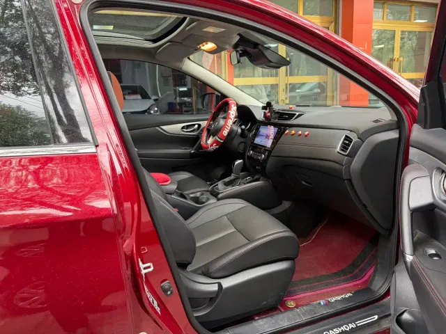 Nissan Qashqai — Фото автомобиля 12