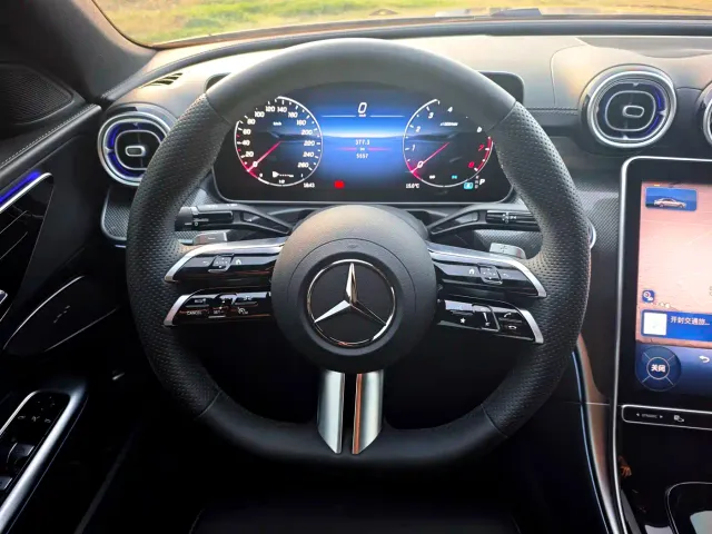 Mercedes-Benz C-Class — Фото автомобиля 11