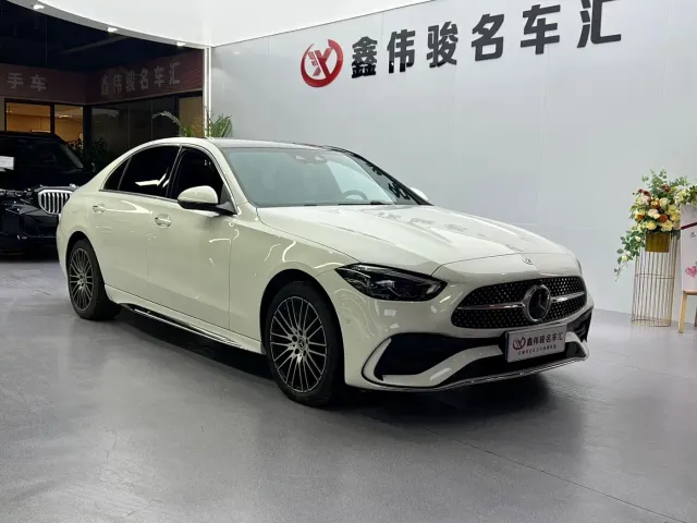 Mercedes-Benz C-Class — Фото автомобиля 4