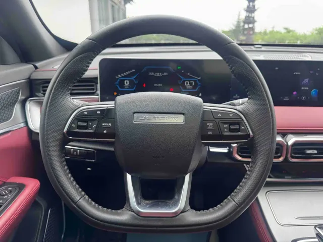 Jetour X70 Plus — Фото автомобиля 15