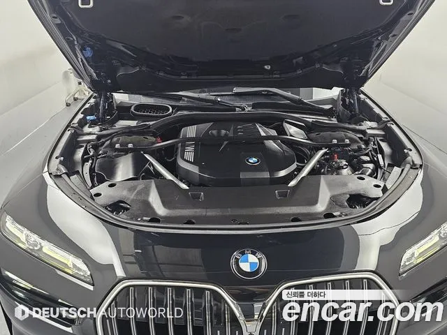BMW 7 Series G70 — Фото автомобиля 6