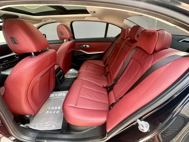 BMW 3 Series — Фото автомобиля 9