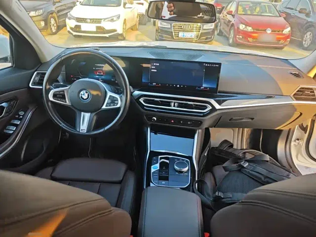 BMW i3 — Фото автомобиля 9
