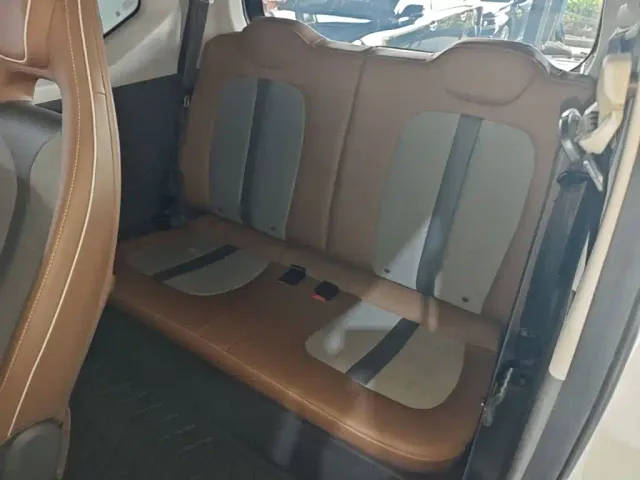 Wuling Hongguang Mini EV — Фото автомобиля 16
