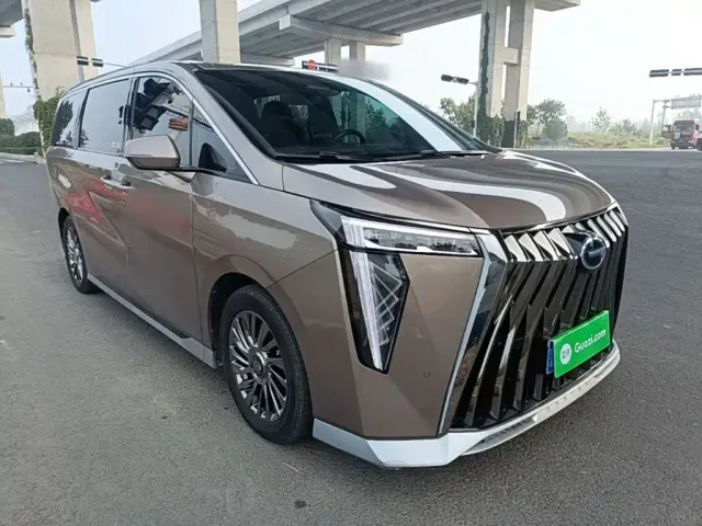 GAC Trumpchi M8 — Фото автомобиля 3