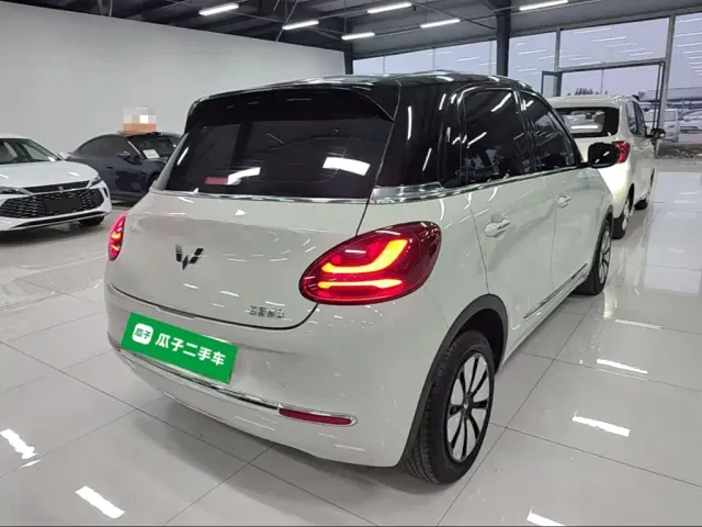 Wuling Bingo — Фото автомобиля 6