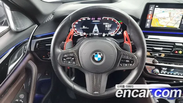 BMW 5-Series 5 серия (G30) — Фото автомобиля 13
