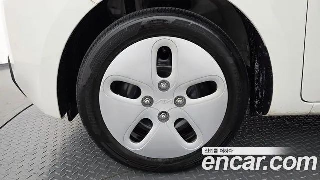 Kia RAY Новый Kia Ray Фургон — Фото автомобиля 5