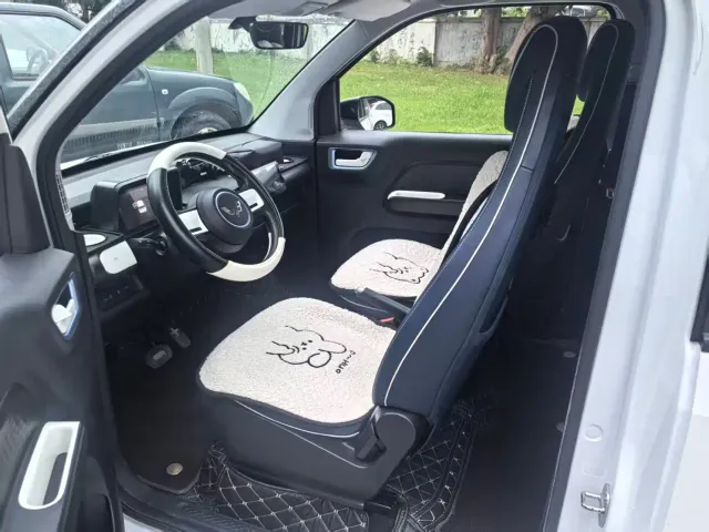 Wuling Hongguang Mini EV — Фото автомобиля 2