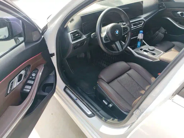 BMW 3 Series — Фото автомобиля 11