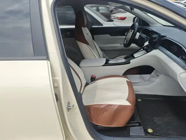 Geely Starry Wish — Фото автомобиля 8