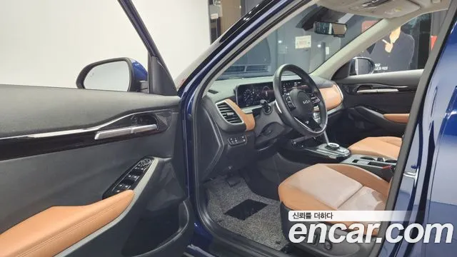 Kia Seltos — Фото автомобиля 10