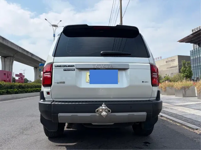 Toyota Prado 2024 2.4T All-Round TX Edition 6-Seater — Фото автомобиля 5