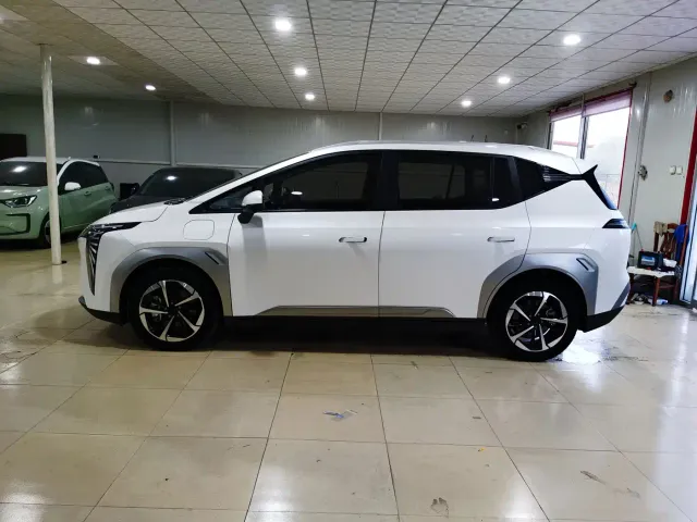 GAC Aion Y — Фото автомобиля 6