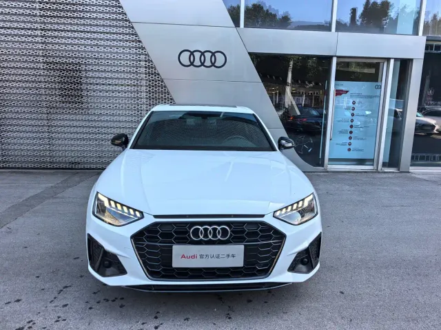 Audi A4L — Фото автомобиля 2