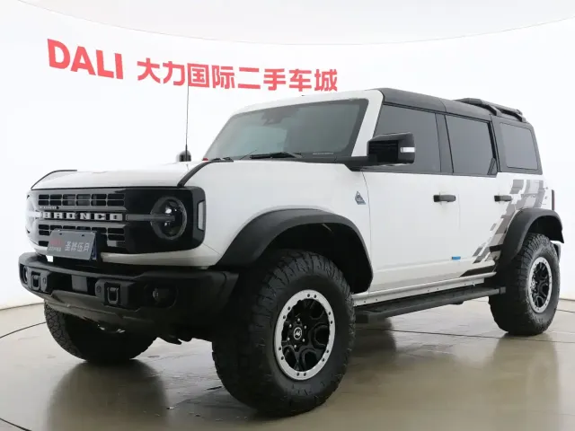 Фотография автомобиля — Ford Bronco