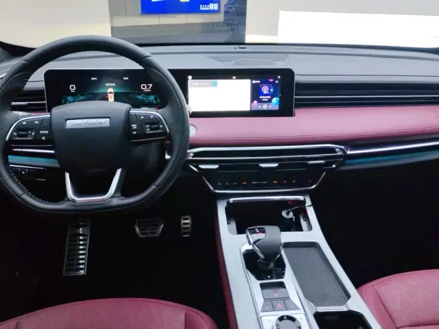 Jetour X70 Plus — Фото автомобиля 12