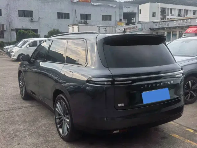 Leapmotor C16 — Фото автомобиля 5