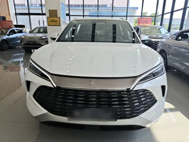 BYD Song L DM-i — Фото автомобиля 2