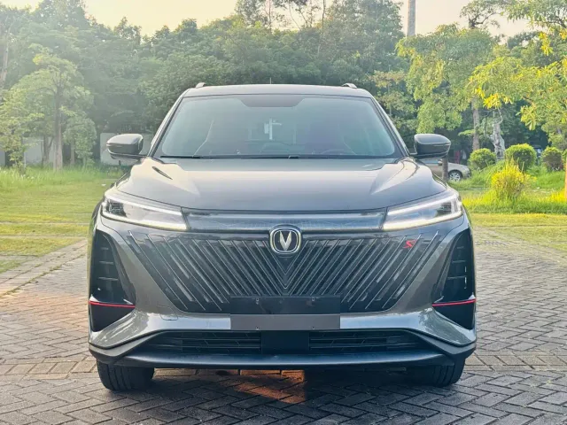 Changan CS75 Plus — Фото автомобиля 2