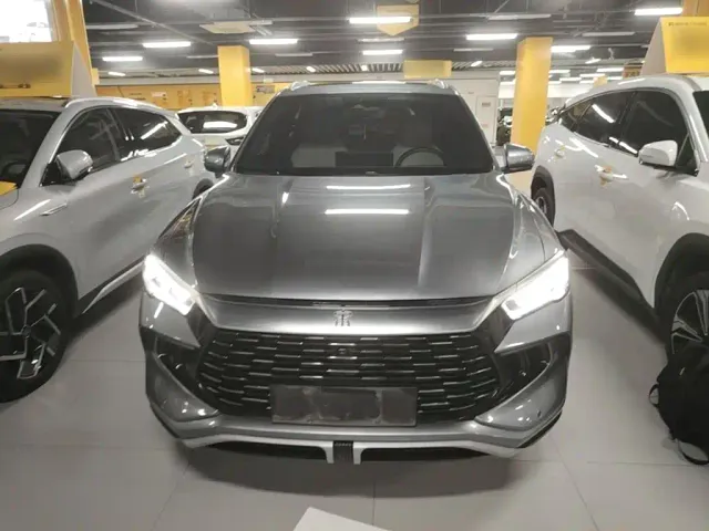 BYD Song Pro — Фото автомобиля 2