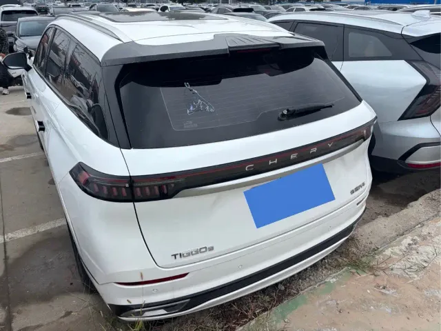 Chery Tiggo 9 — Фото автомобиля 9