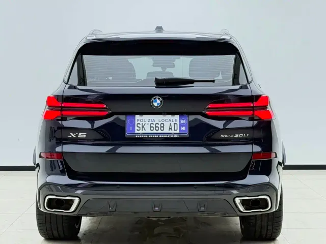 BMW X5 — Фото автомобиля 13