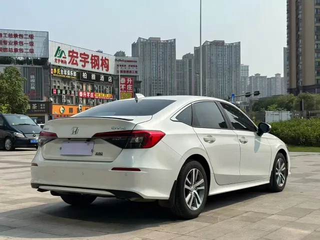 Honda Civic — Фото автомобиля 7