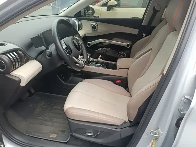 BYD Yuan PLUS — Фото автомобиля 14