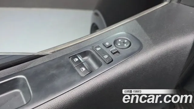 Hyundai Staria — Фото автомобиля 14