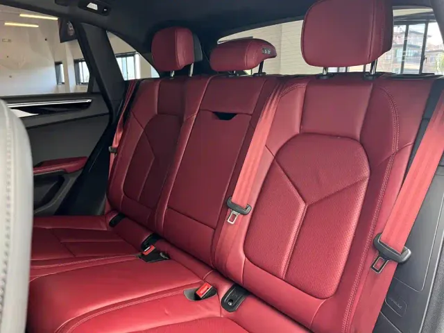 Porsche Macan — Фото автомобиля 14