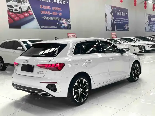 Audi A3 — Фото автомобиля 4