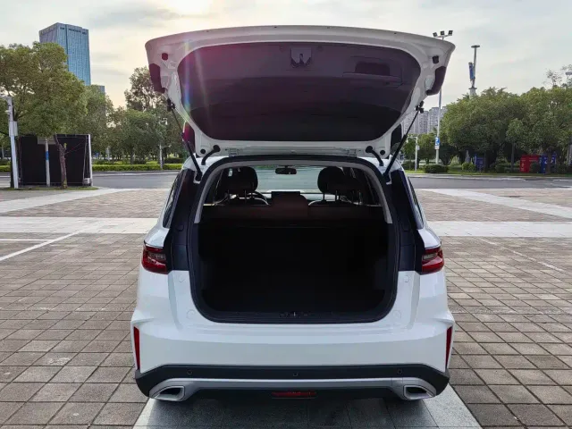 Geely Vision X6 — Фото автомобиля 11
