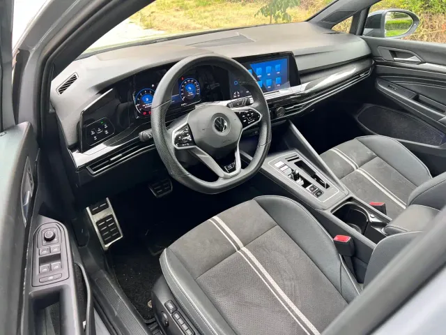 Volkswagen Golf — Фото автомобиля 7