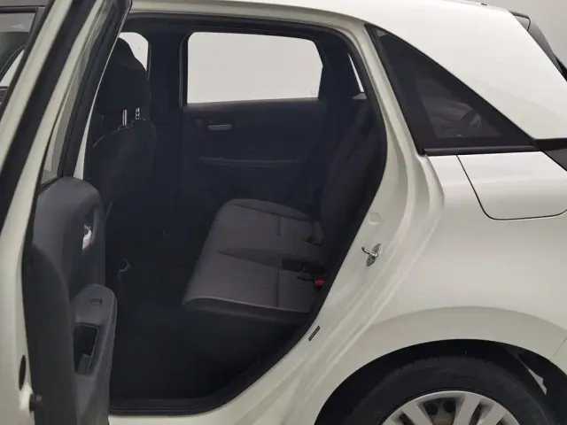 Honda Fit — Фото автомобиля 15