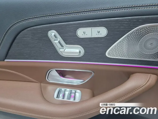 Mercedes-Benz GLS-Class — Фото автомобиля 19