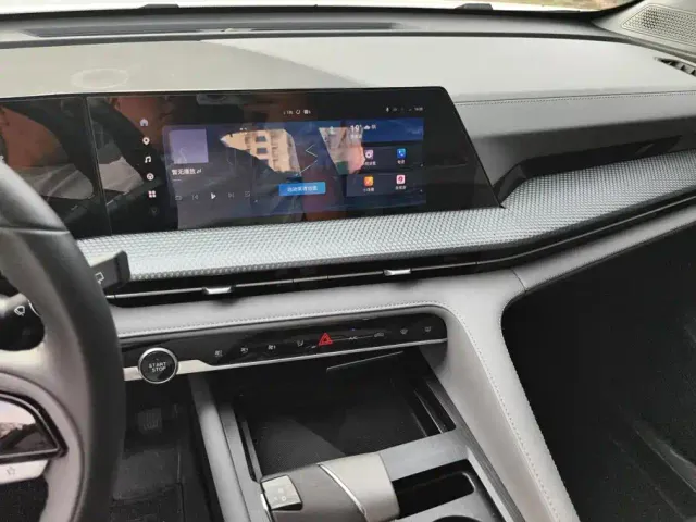 Changan CS75 Plus — Фото автомобиля 13