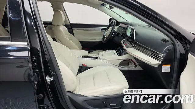 Hyundai Grandeur — Фото автомобиля 24