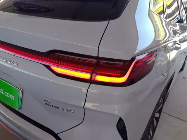 BYD Song PLUS — Фото автомобиля 23