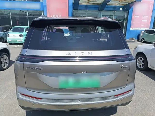 GAC Aion Y — Фото автомобиля 3