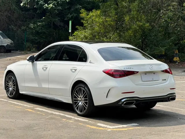 Mercedes-Benz C-Class — Фото автомобиля 3