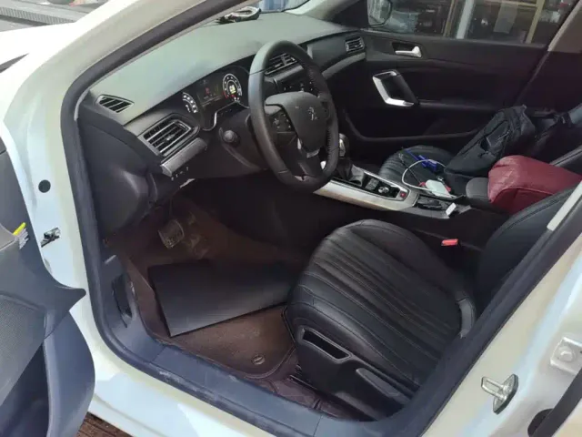 Peugeot 408 — Фото автомобиля 14