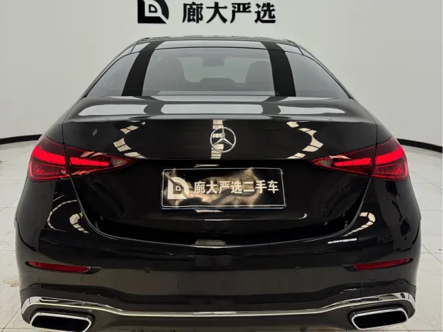 Mercedes-Benz C-Class — Фото автомобиля 4