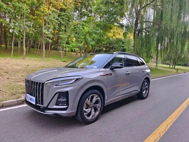 Фотография автомобиля — Hongqi HS3