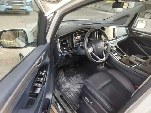 GAC Trumpchi M8 — Фото автомобиля 15