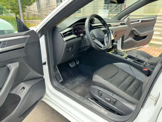Volkswagen CC — Фото автомобиля 18