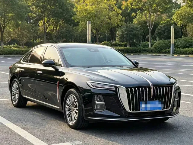 Hongqi H5 — Фото автомобиля 3