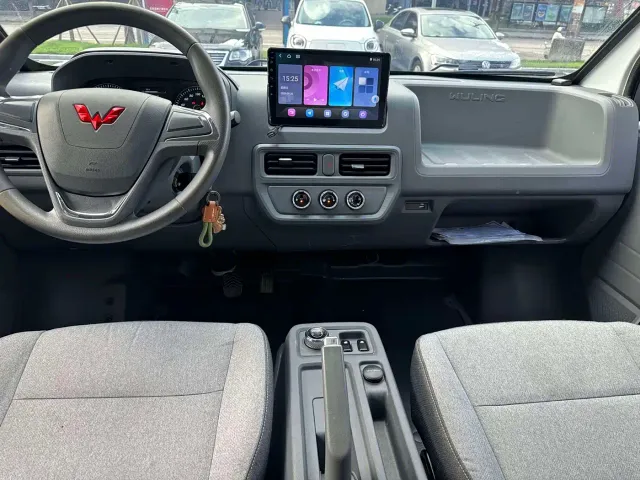 Wuling Yangguang — Фото автомобиля 3