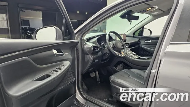 Hyundai Santafe Новый Santa Fe Дизель 2.2 2WD — Фото автомобиля 10